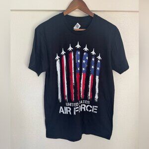 United States Air Force Patriotic Graphic Tee — Black T-Shirt | Gildan | Size M